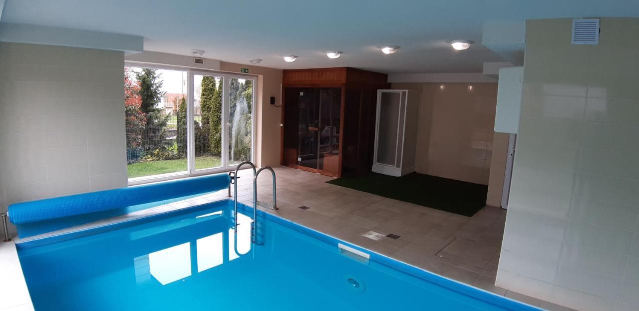 Riviera Wellness Apartman Сиофок Екстериор снимка
