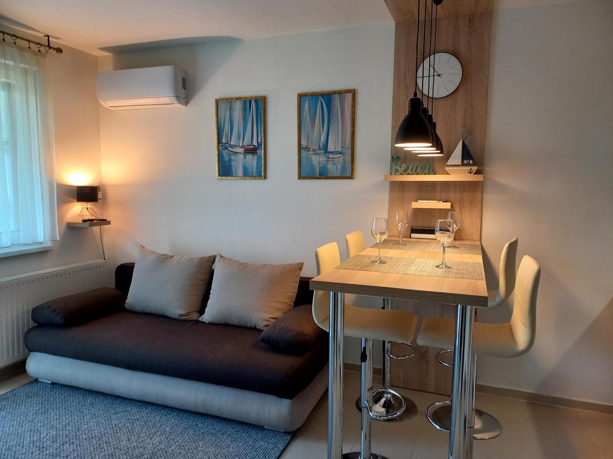 Riviera Wellness Apartman Сиофок Екстериор снимка