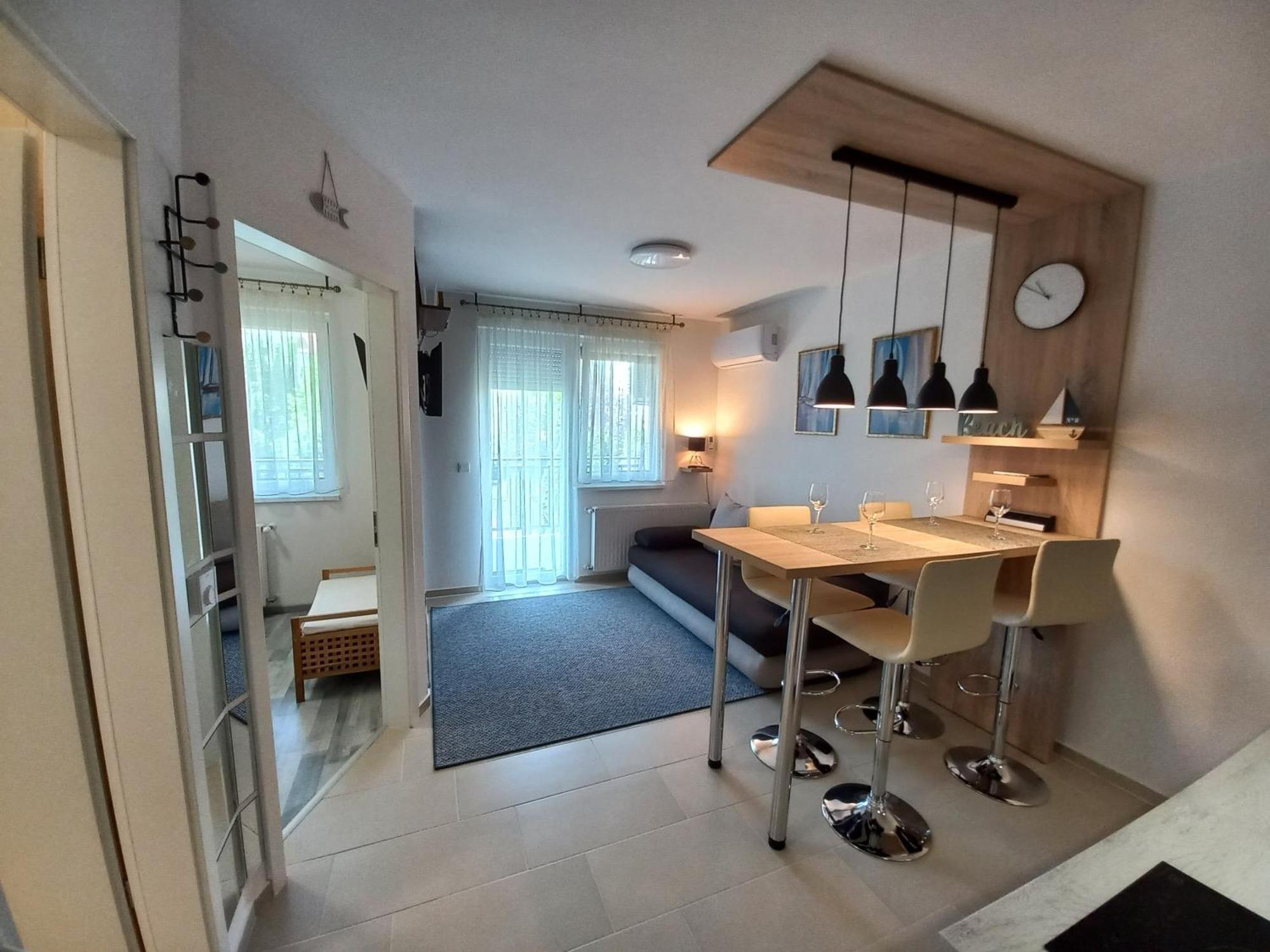 Riviera Wellness Apartman Сиофок Екстериор снимка